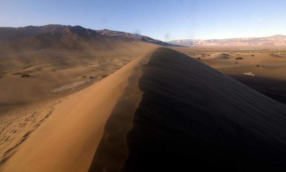 This photo from March 2016 shows the Mesquite Flat Sand Dunes in Death Valley, Calif. Photo: Nick Ut, AP