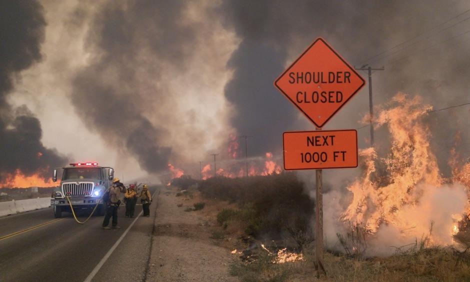 Raw video from Blue Cut fire near the Cajon Pass. Photo: Los Angeles Times