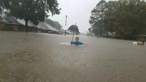 Major flooding in Prarieville, Louisiana on Friday, August 12, 2016. Photo: @presleygroupmk/twitter.com