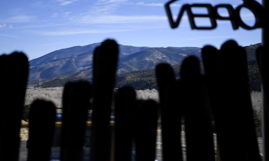 A view of the dry mountains from the window of Mt. Shavano Ski & Snowboard Shop in Salida, Colorado, on Jan. 4, 2018.Photo: AAron Ontiveroz/Denver Post via Getty Images