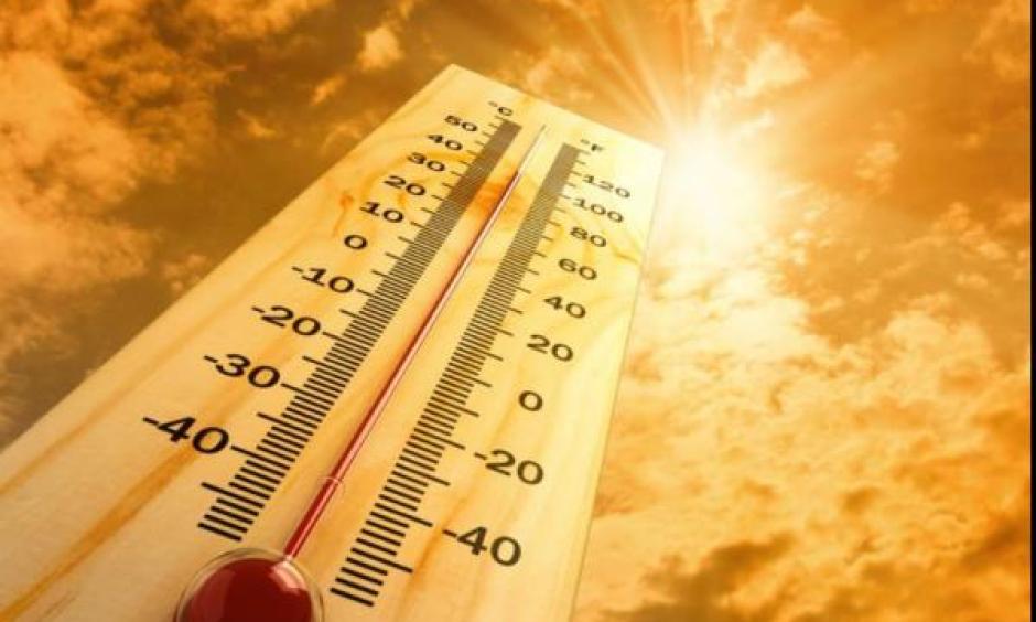 Temperatures this weekend have been close to triple-digits in the Northeast, including Philadelphia, where three deaths have been linked to the weather. Photo: Vladis Chern / Shutterstock