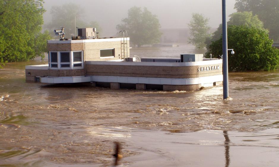 Cumberland River Flood 2010. Photo: U.S. Army Corps of Engineers Nashville District, Flickr