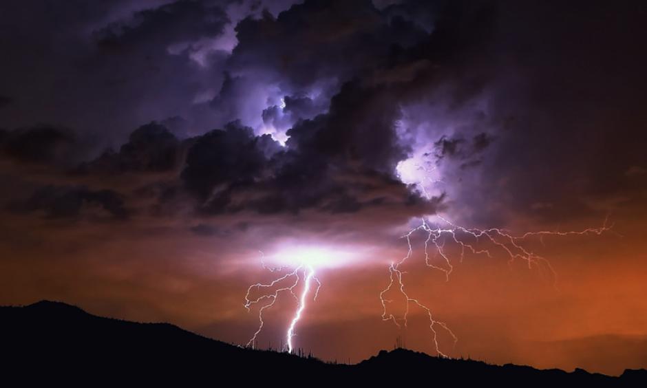 A monsoon thunderstorm near Tucson, Ariz., in 2016. Photo: Elaine Malott/flickr