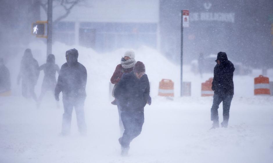 Pedestrians fight gusts and whiteout crossing Atlantic Avenue in New York City during the blizzard. Photo: Andy Katz, Pacific Press/Lightrocket