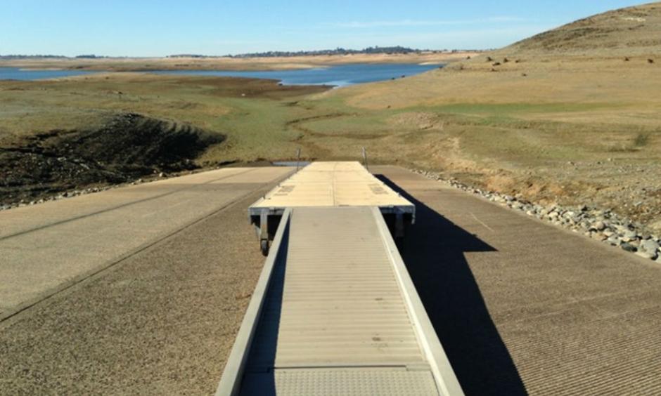 The boat ramp at Folsom Lake on November 12, 2015. The lake set a new record low of 140,523 acre-feet in November 2015. The previous record was 140,600 acre-feet in November 1977. Photo: Bob Moffitt, Capital Public Radio
