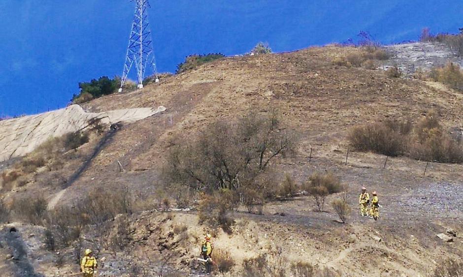 Firefighters fighting the Cuesta fire. Image Credit: Sarah Stierch, Flickr