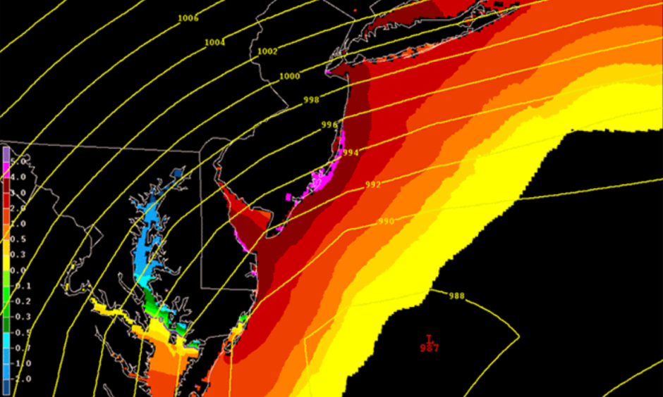 A map shows the forecast storm surge in feet from this weekend's winter storm. Image: NOAA