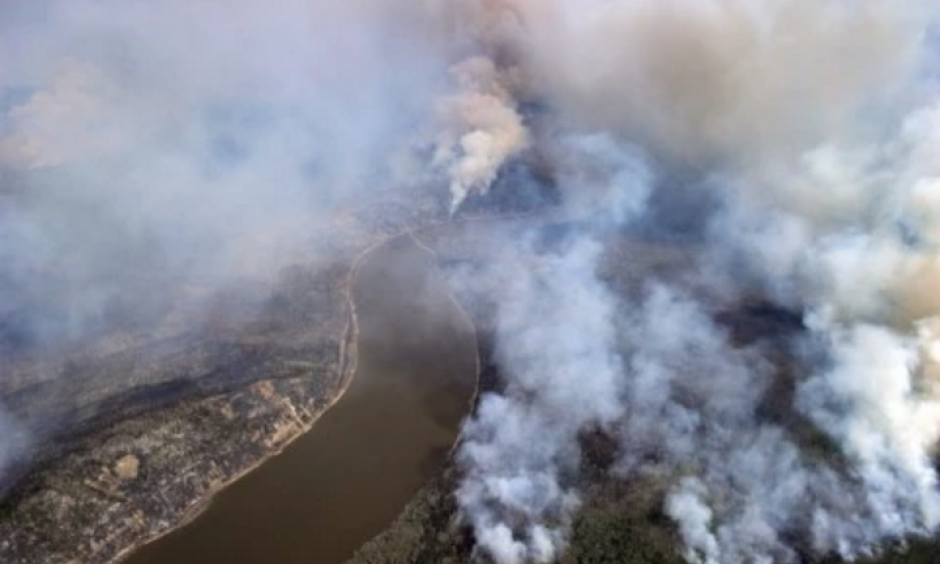 A photo provided by the Canadian Armed Forces shows a view of the wildfires in Fort McMurray, Alberta, on May 4. Photo: Canadian Armed Forces via European Pressphoto Agency