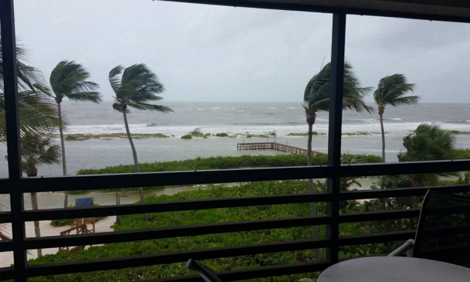 Strong winds in Fort Myers Beach, Fla., from Tropical Storm Colin on June 6. Photo: Mary Southard via Facebook