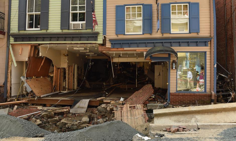 Heavy rain Saturday led to dramatic flooding scenes and property damage in both Ellicott City and Baltimore. Photo: Baltimore Sun