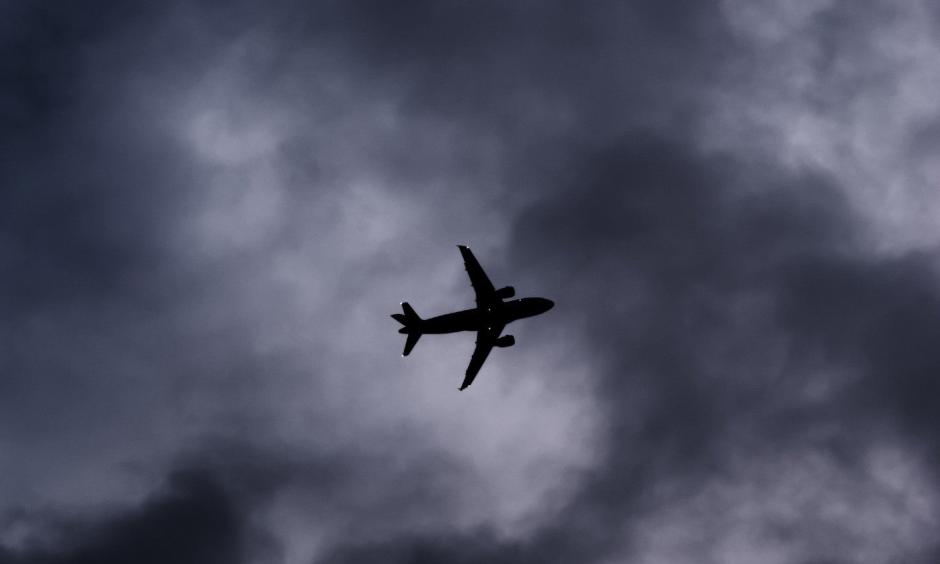 wonky jet stream causes turbulence