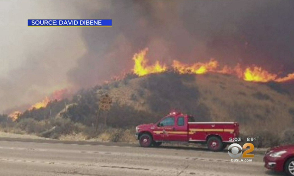 Firefighters are battling wildfires in California and Utah amid hot, dry conditions. Photo: David Dibene