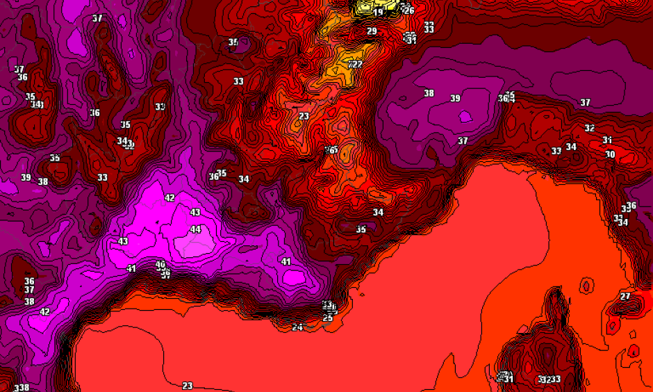 The absolute national historic heat record in France (44.1 ° C, August 12, 2003) could be beaten by Friday, especially in the lower Rhône Valley where several models suggest Tmax> 44 ° C (here the ICON model), consistent with T ° at 850hPa of 27-28 ° C. Credit: Etienne Kapikian, Twitter