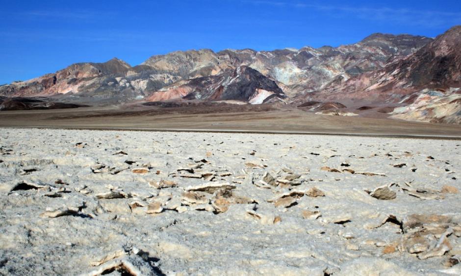 Death Valley experiences temperatures among the hottest on Earth almost every summer. July 2017 was its warmest single month (average monthly temperature) since records began in 1911. Photo: Brocken Inaglory, Wikimedia Commons