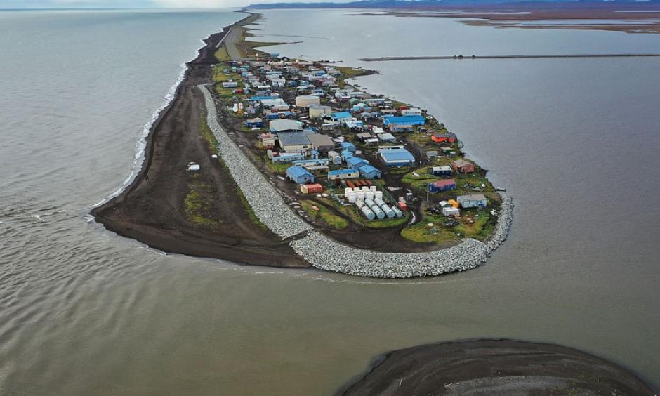 An aerial view from a drone shows the village of Kivalina, Alaska, which sits at the very end of an eight-mile barrier reef located between a lagoon and the Chukchi Sea, photographed on September 10, 2019. Photo: Joe Raedle, Getty