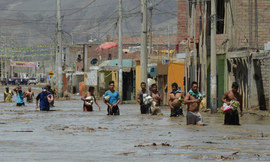 Flooding in Peru has left tens of thousands of people homeless, following the global trend of extreme weather made more likely by climate change. Photo: Getty Images