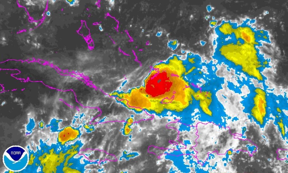 Infrared image of Invest 99L as of 1415Z (10:15 am EDT) Friday, August 26, 2016. Image: NOAA/NESDIS