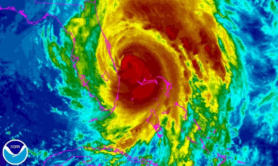 Enhanced infrared satellite image of Hurricane Matthew as of 12:45 am EDT Friday, October 7, 2016. Image: NOAA/NESDIS