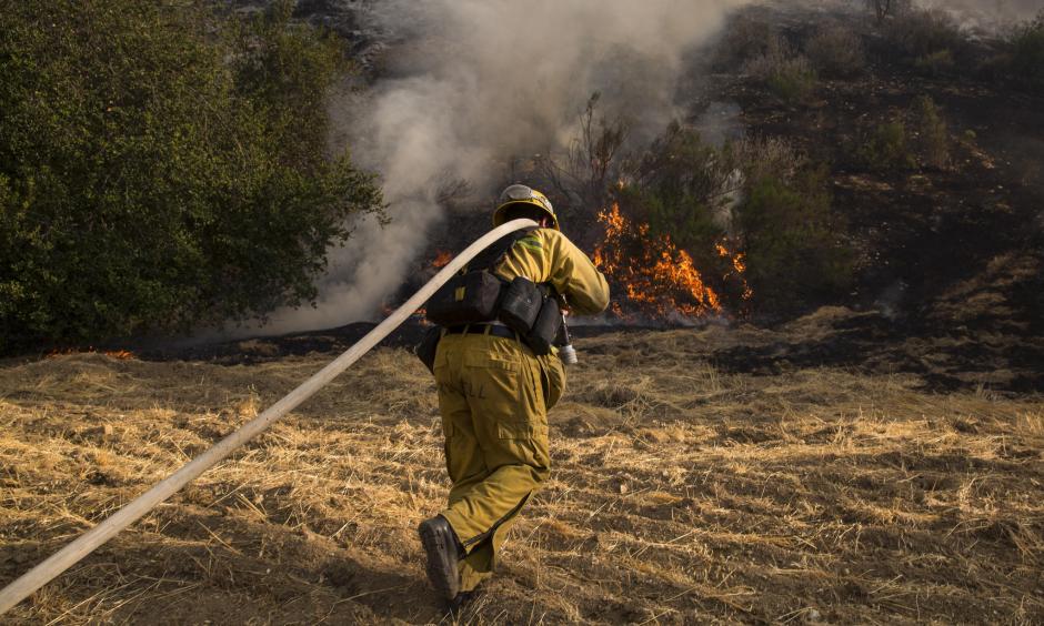 Climate Signals Calabasas fire is 80 contained