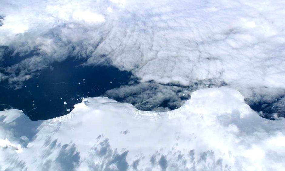 The Larsen Ice Shelf in Antarctica is rapidly melting, and now scientists have a better idea why. Photo: Jim Ross, NASA