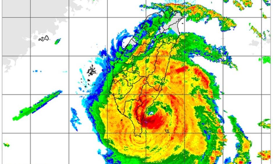 Radar image of Super Typhoon Nepartak making landfall in southeastern Taiwan taken at 5:30 pm EDT July 7, 2016 (5:30 am local time on Friday in Taiwan.) Image: Taiwan CWB