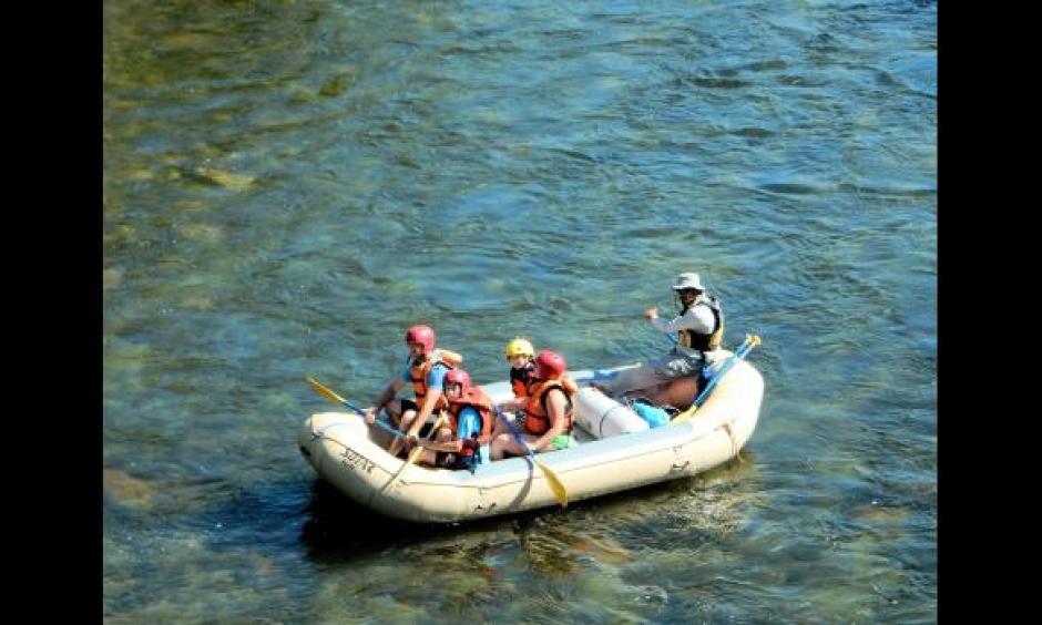 Keeping cool is imperative during this run of triple-digit temperatures. Whatever floats your boat. Photo: The Kaweah Commonwealth