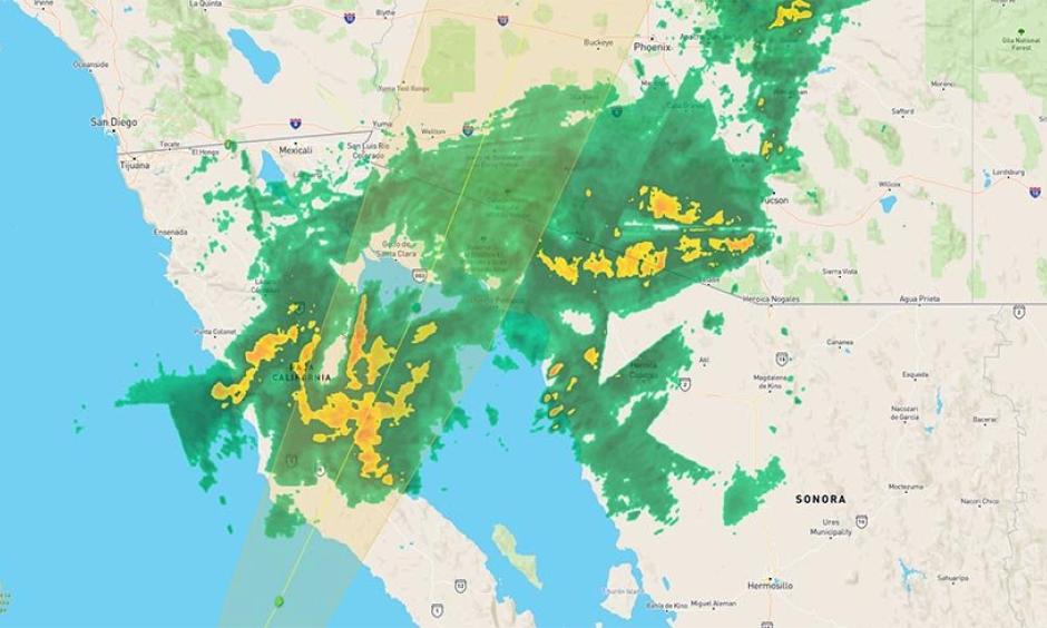 Radar image of Tropical Storm Rosa at 11:45 am EDT October 1, 2018, from our wundermap with Rosa’s projected track overlaid. Image: Weather Underground