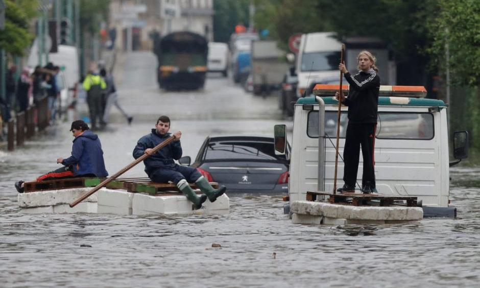 Photo: Christian Hartmann, Reuters