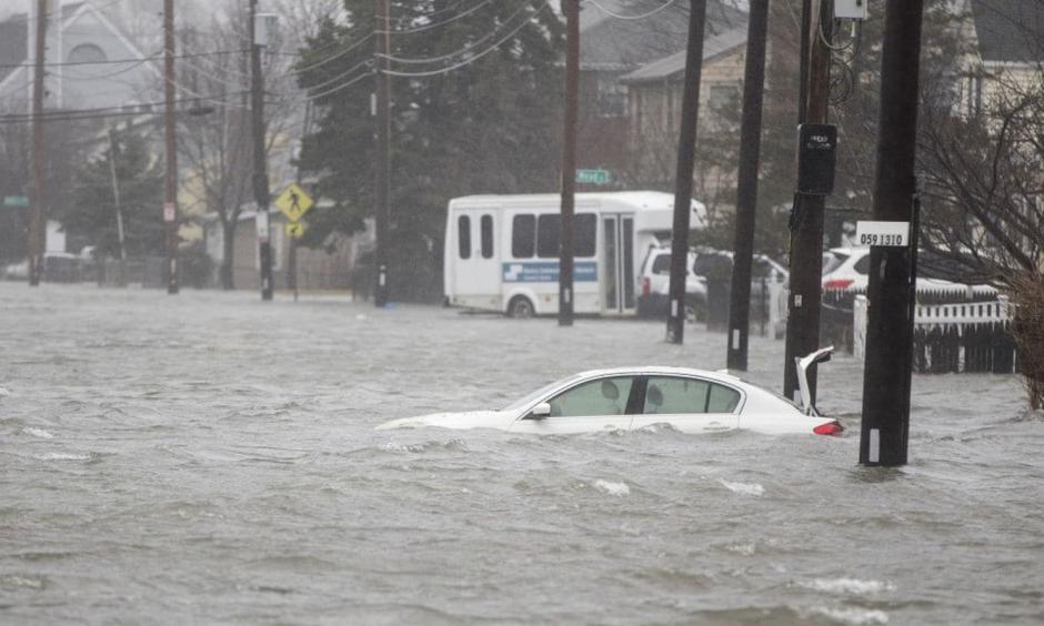 A nor’easter is pounding the East Coast with heavy rain, strong winds and some snow. The storm is causing flooding along coastal areas of the Eastern Seaboard. Photo: Claritza Jimenez, The Washington Post