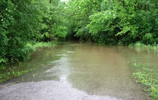 Flooding Milwaukee Wisconsin. Credit: Michael Pereckas, Flickr Creative Commons.