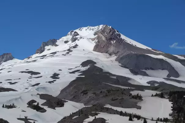 Oregon - Mt. Hood in June. Photo: B-Cru, Flickr