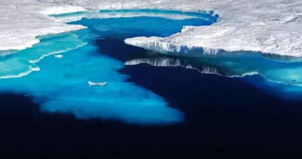 Summer sea ice melts in eastern Greenland. Photo: Flickr