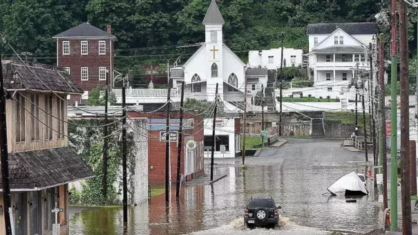 Photo: Rick Barbero, The Register-Herland, AP