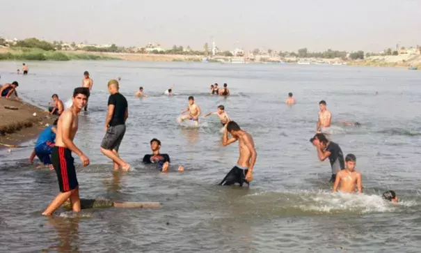 Iraqis cool themselves in the Tigris in Baghdad, where temperatures are expected to reach 49C this week. Photograph: Mohammed Jalil/EPA