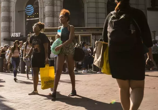 This weekend’s record-breaking heat wave caused The City to activate its Emergency Operations Center, a team that organizes emergency information throughout city agencies in times of need. Photo: Jessica Christian, S.F. Examiner