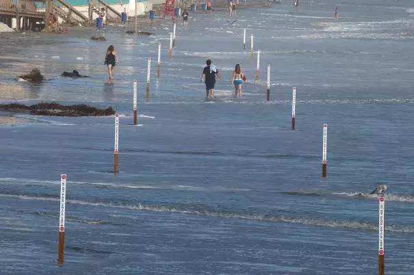 A king tide, the highest of the year, is bringing waves up to the sea wall this week in Daytona Beach, even at low tide on portions of the beach. Photo: Jim Tiller, News-Journal