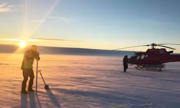 Scientists have found lakes beneath the Totten glacier. Photo: Paul Winberry, Australian Antarctic Program