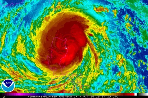 Enhanced infrared image from Japan’s Himawari-8 satellite of Typhoon Haimi as of 1430Z (10:30 pm local time or 10:30 am EDT) Wednesday, October 19, 2016. Image: NOAA/NESDIS