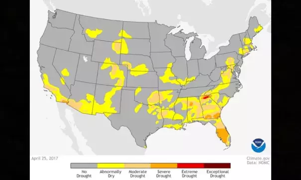 Drought conditions across the United States as of April 25, 2017. Central Florida was experiencing severe drought (orange), and most of the reamining parts of the state were categorized as either moderate drought (peach) or abnormally dry (yellow). Climate.gov map, based on data from the National Drought Monitor project. Image: NOAA, Climate.gov