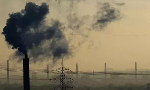 Smoke rises from a power plant in Bottrop, western Germany. Photo: Patrik Stollarz, AFP/Getty Images