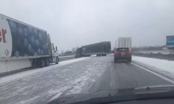 The scene on I-96 as dozens of cars have been involved in accidents around Livingston County. Photo: Kathleen Gray, Detroit Free Press