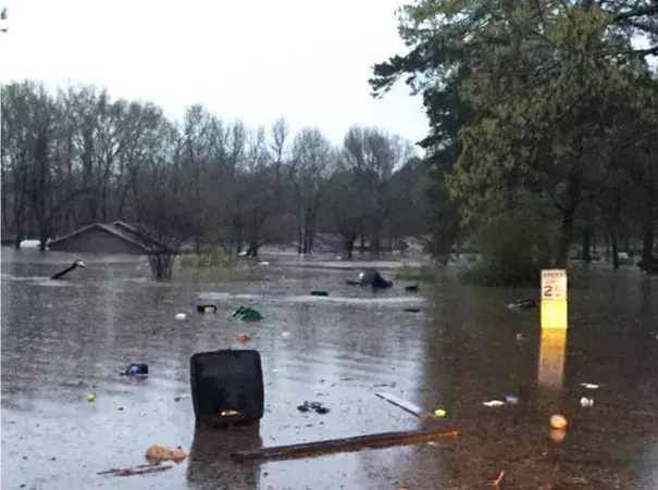Flooding in Bossier Parish, Louisiana on March 9, 2016 submerged some houses up to their roofs. Numerous water rescues were made Tuesday night as high water started to pile up in parts of Louisiana after heavy rainfall. Photo: David Begnaud, CBS News