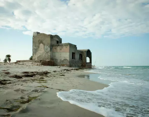 Evidence of a receding coastline. Photo: Climate Adaptation UNDP via Exposure