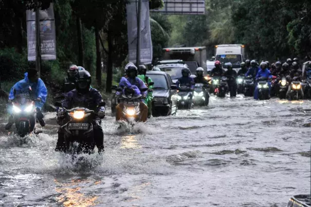 Climate change is increasing the frequency and intensity of extreme rainfall