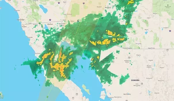 Radar image of Tropical Storm Rosa at 11:45 am EDT October 1, 2018, from our wundermap with Rosa’s projected track overlaid. Image: Weather Underground