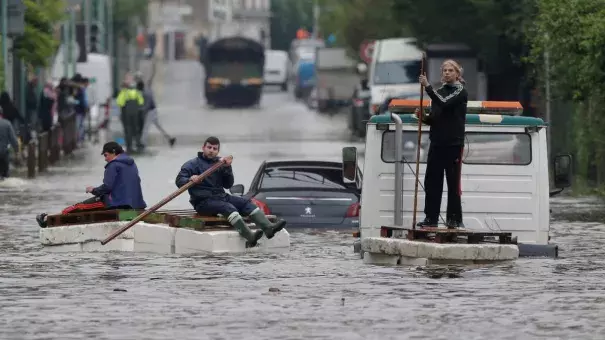 Photo: Christian Hartmann, Reuters