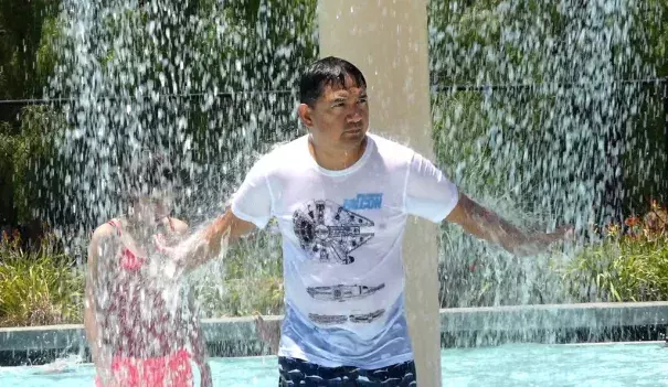 Ricky R. of Union City stays cool at Boomerang Bay at California’s Great America in Santa Clara, California. Photo: Gary Reyes/ Bay Area News Group