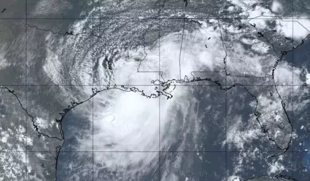 Natural-color satellite image of Tropical Storm Barry as of 1905Z (3:05 pm EDT) Saturday, July 13, 2019. Credit: tropicaltidbits.com